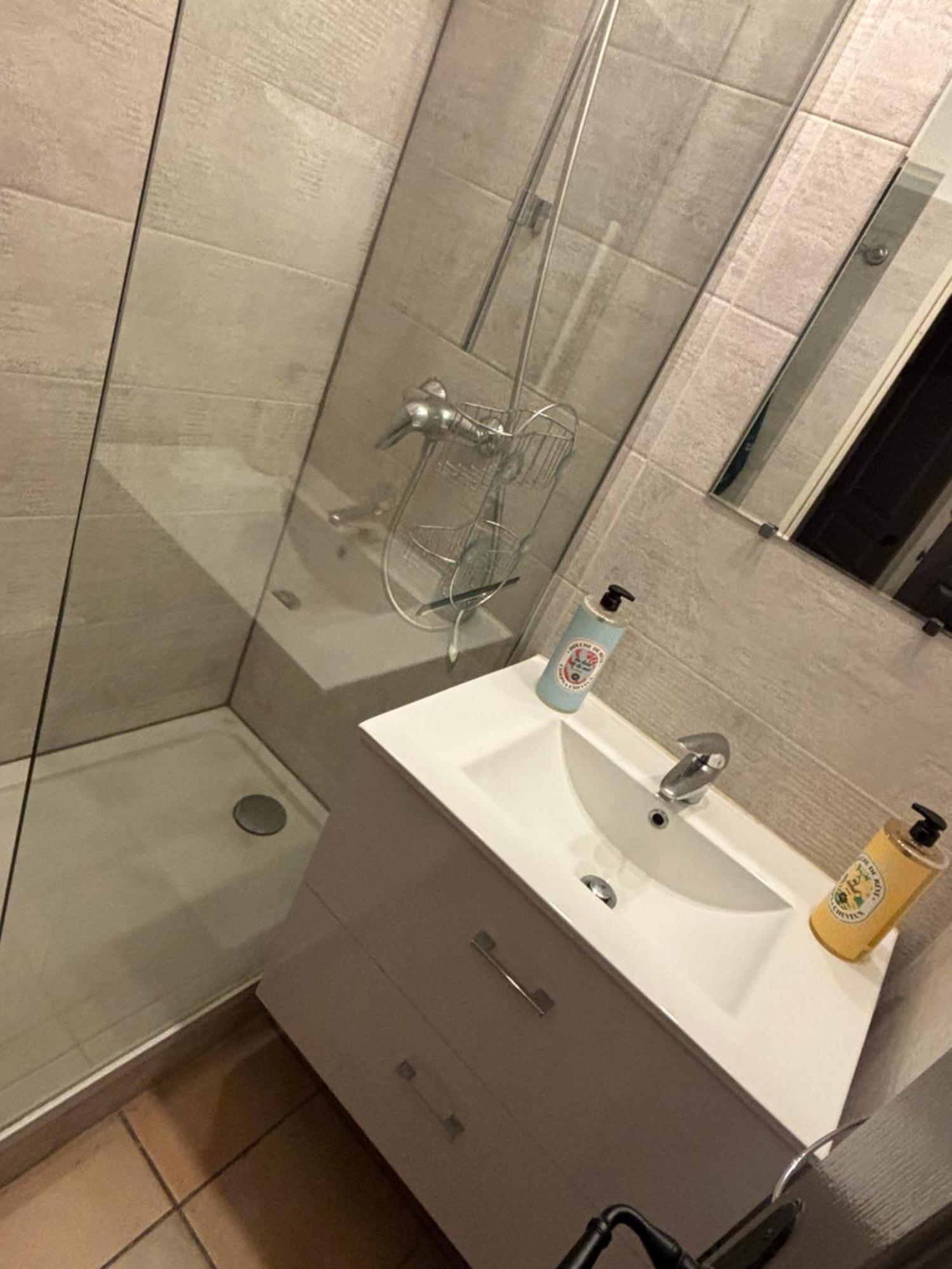 Les Restanques - Grimaud Apartment ภายนอก รูปภาพ